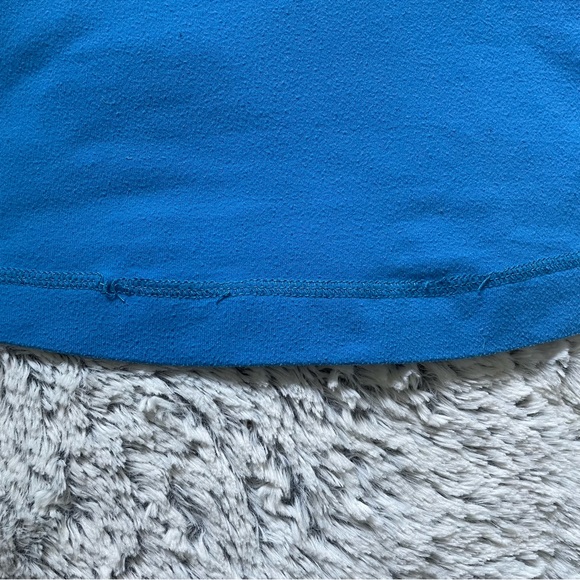 Lululemon Scoop Neck Tank - Picture 7 of 7